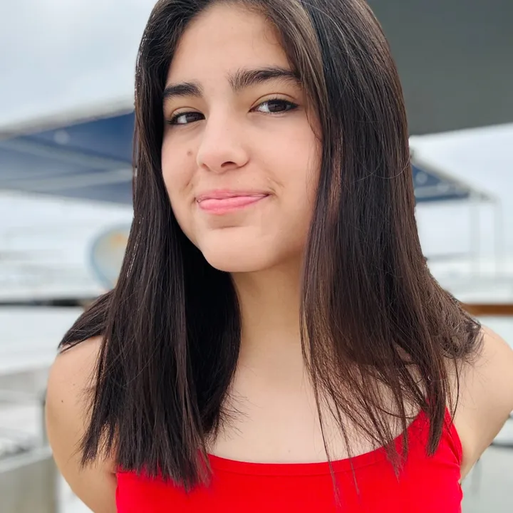 @laleyendadeluci3
