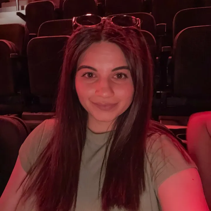 @loraikk