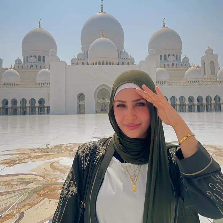 naya_nour