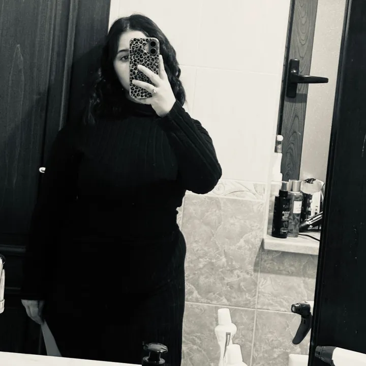@_mely607