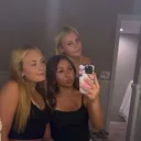 @.laylabosco