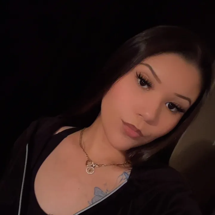 @moni.raine