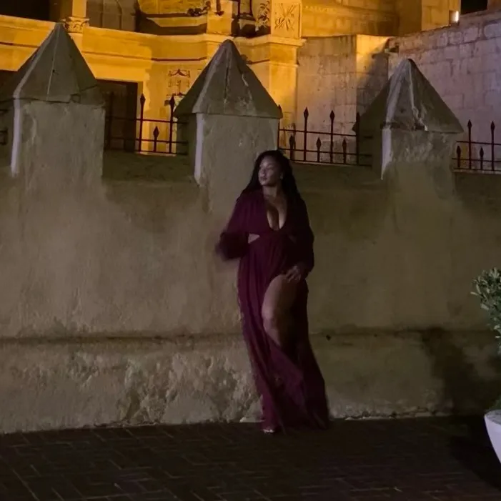 iconicdajana