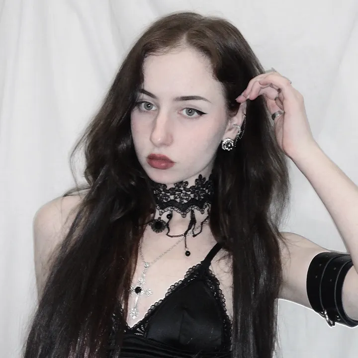 @urvampirina
