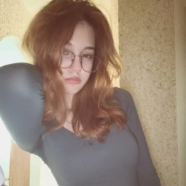 @jzhes