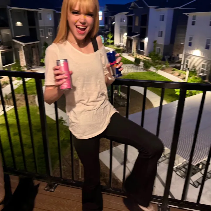ljadecoffin