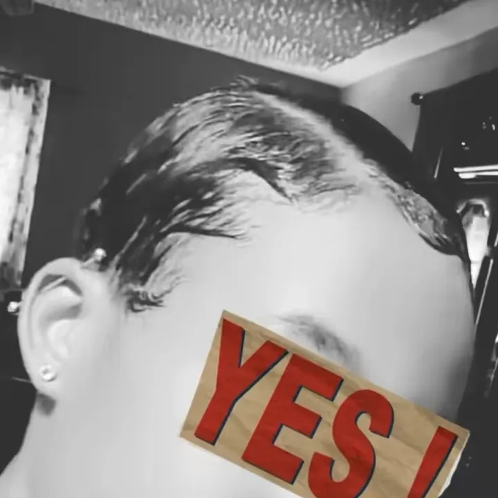 @jez_876