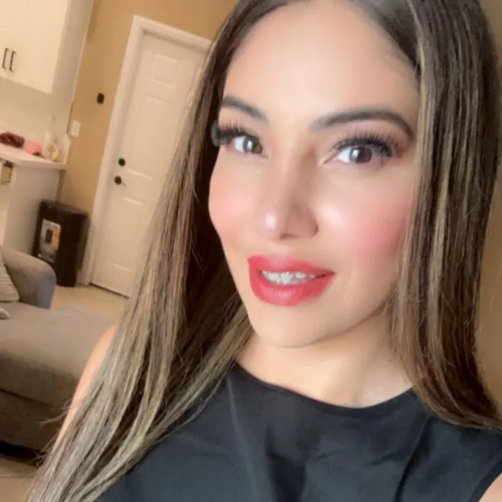 @nadiaesparza406