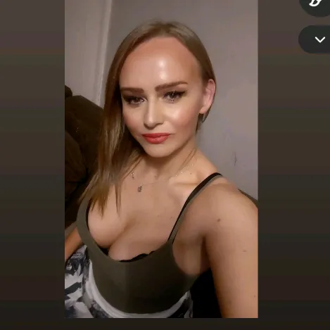 emily_yorkie05