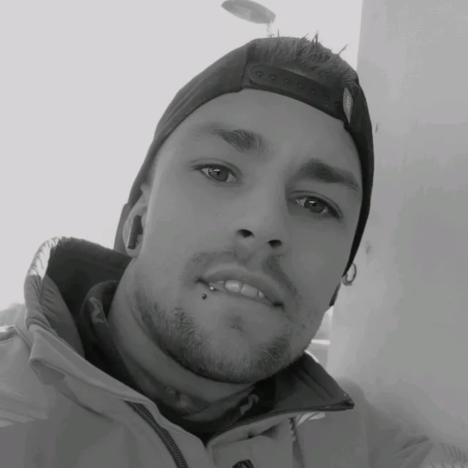 x_turtle_tv