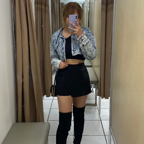@7bella03