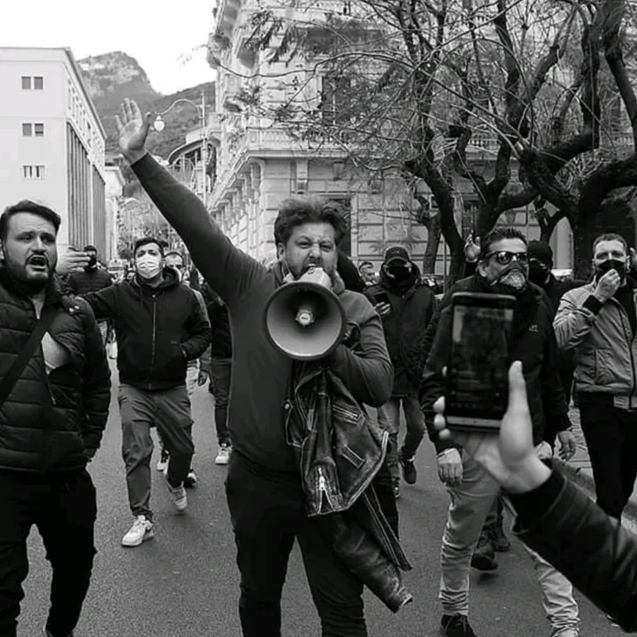 gigilista_insorgente