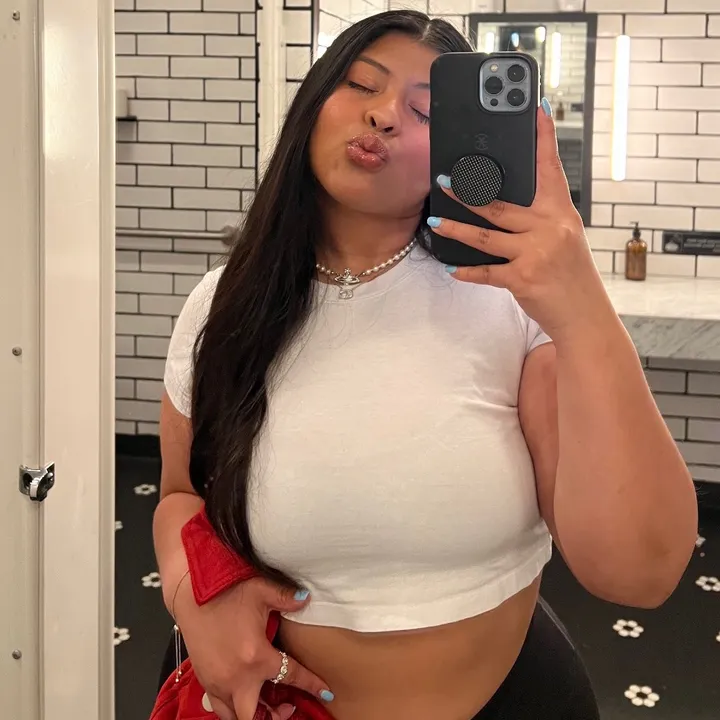 curvycarlita