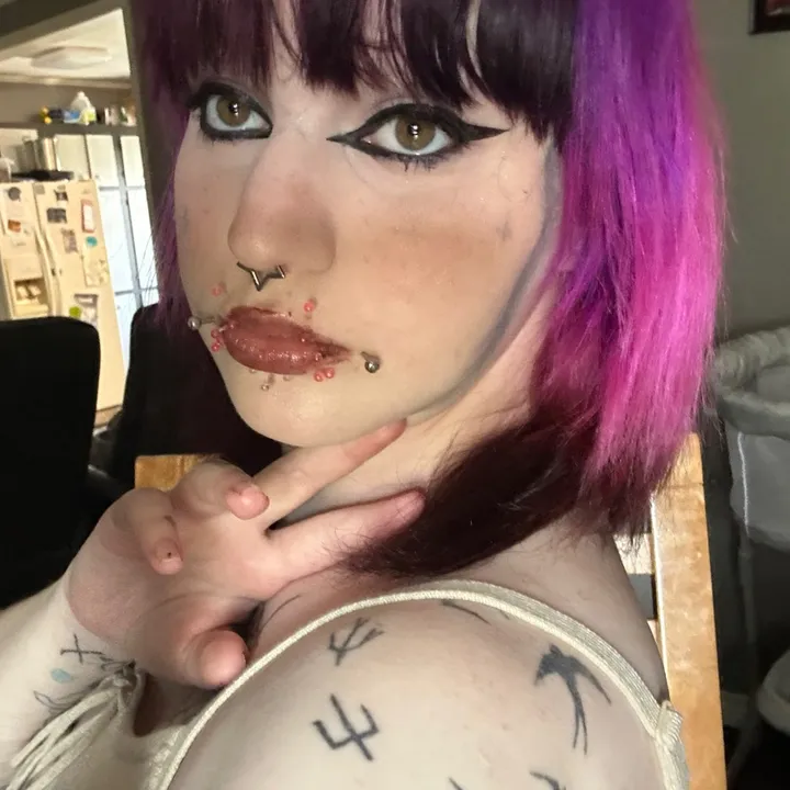 ilovevicfuentesx