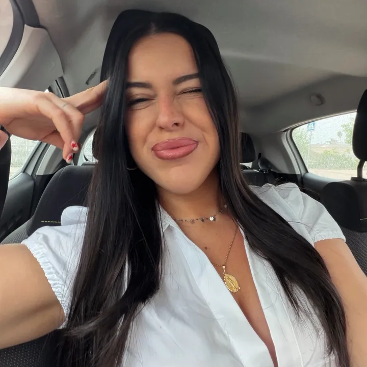 @luciacabezasrios