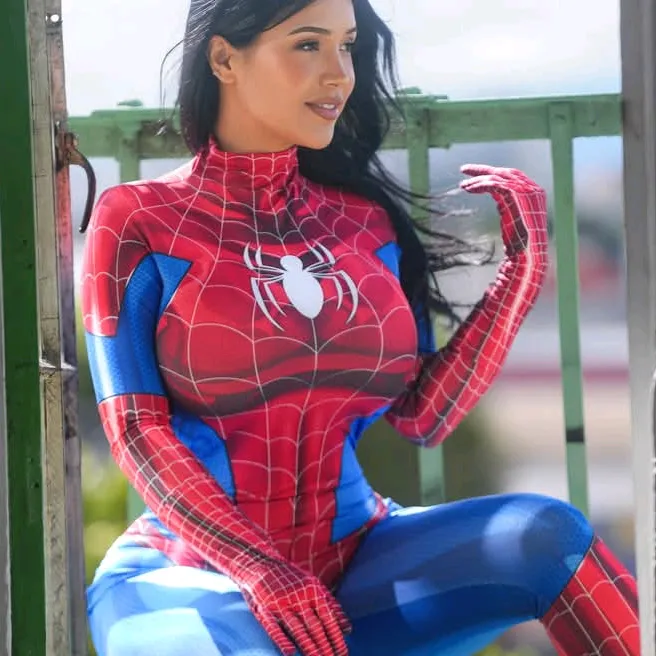@tinahexplorez