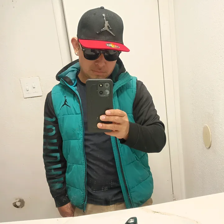 @user61041738674961