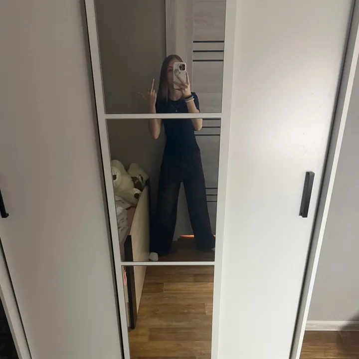 @dinawyy