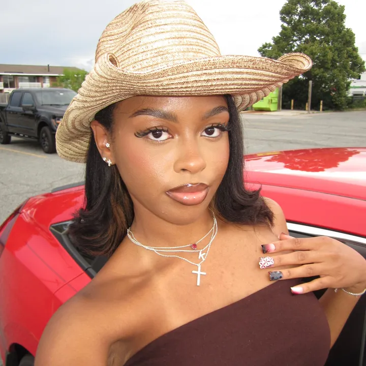 khylanifelice