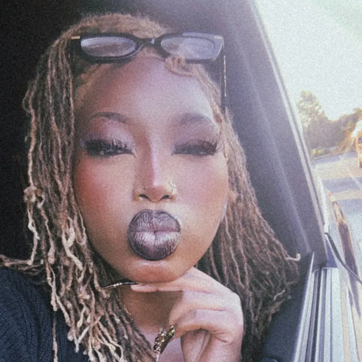 @misscocoaslimm.tm