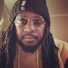 @adronlincoln2