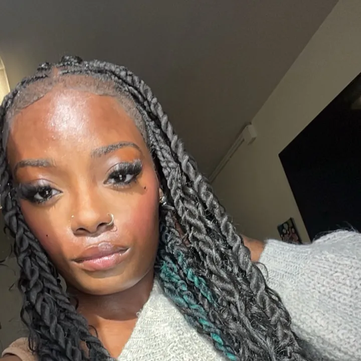 pretttyole.lay