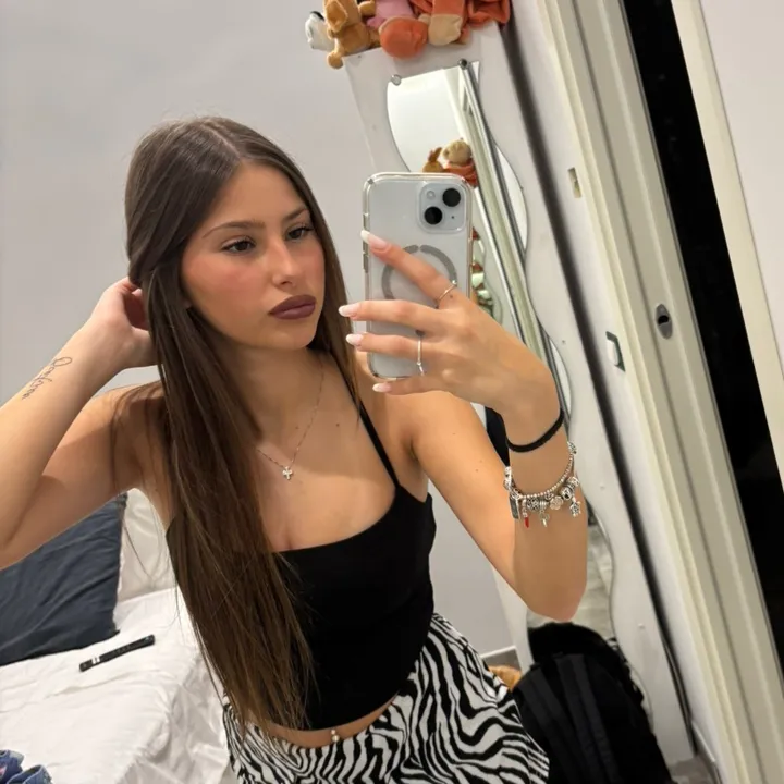 @ariannavelutiii