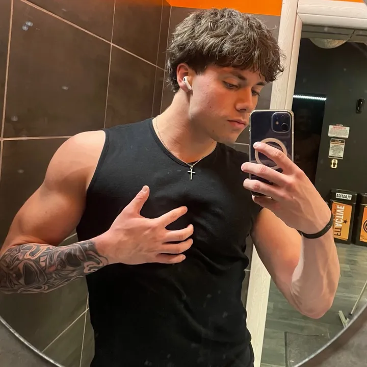 @ricky_fiorella