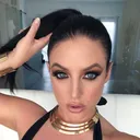 @angelawhite