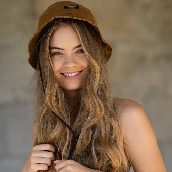 _laura_eva