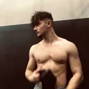 @hugotournier7