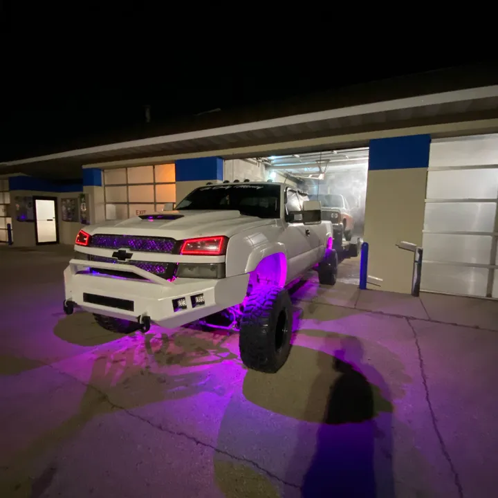 @thewhitesexerado