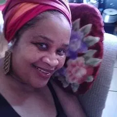 ladietee7