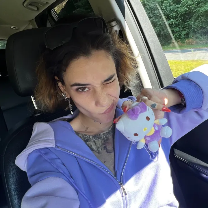 @juliaknitthis