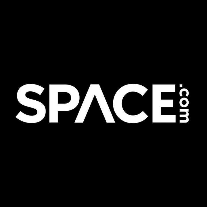 @spacedotcom