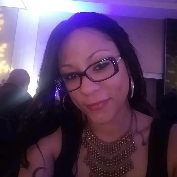 @larissabashaw