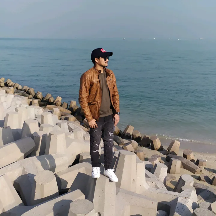 @user1343475483141