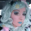 @thefreakyangel