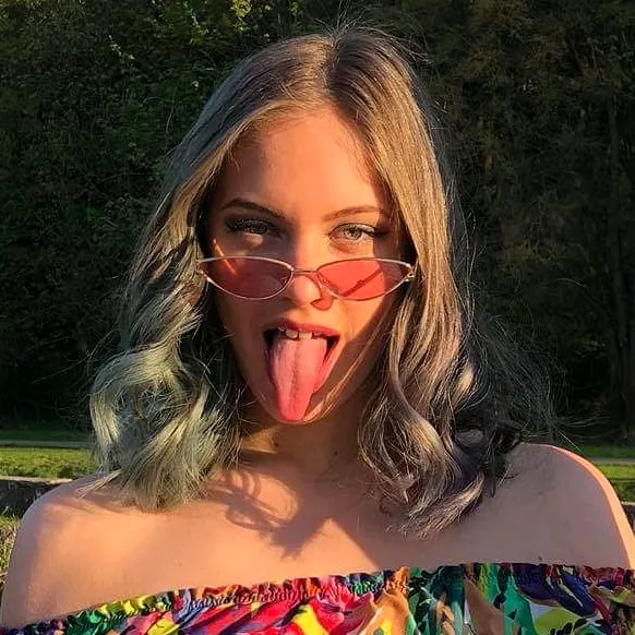@angelikapfund