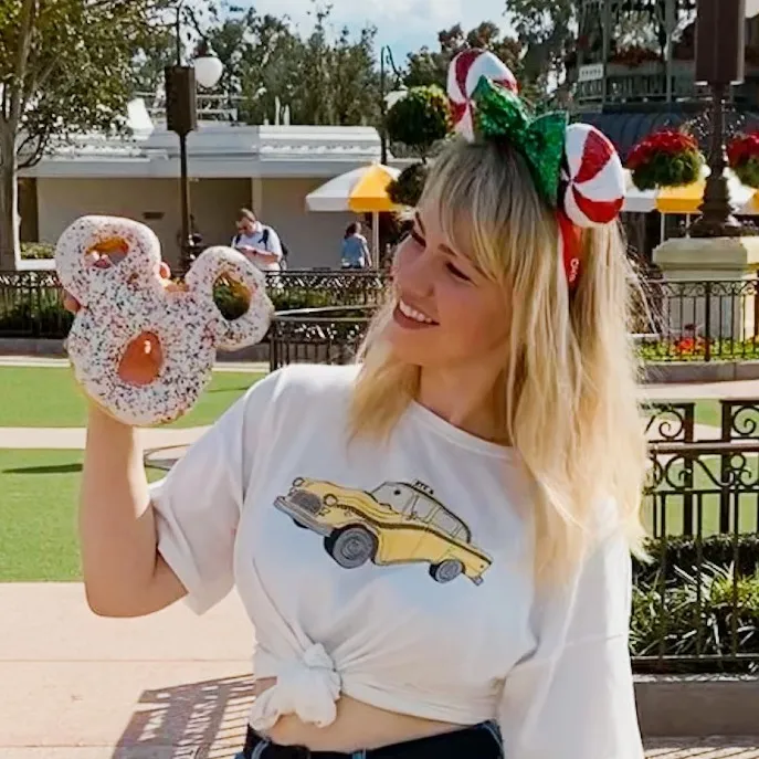 lucyloves100