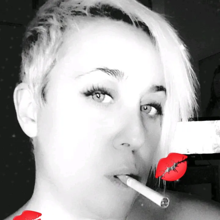 @ada.la.pazza