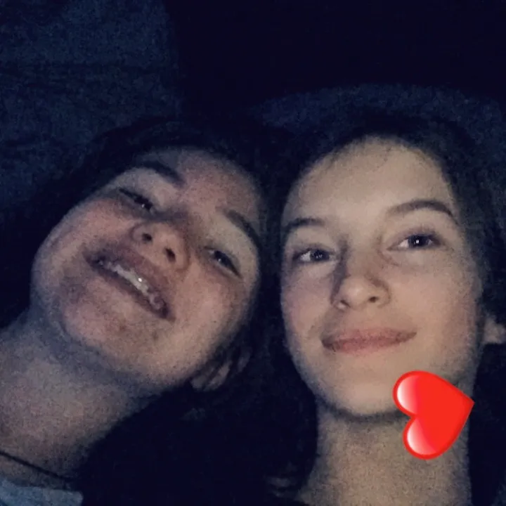 lily_and_helena