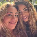 @thelipsticklesbians