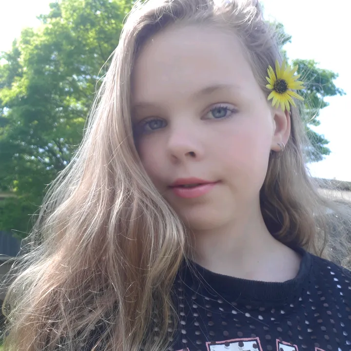 @x_alexis.h_x