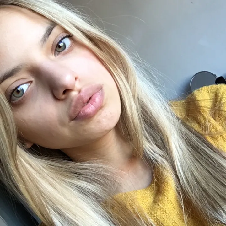 @zoe_villalbag