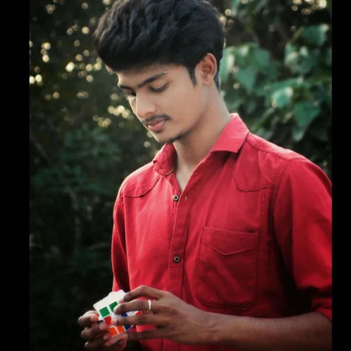 @praviii__