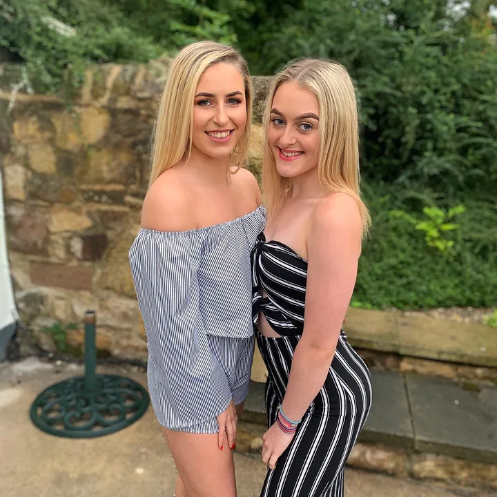thelwell_sisters