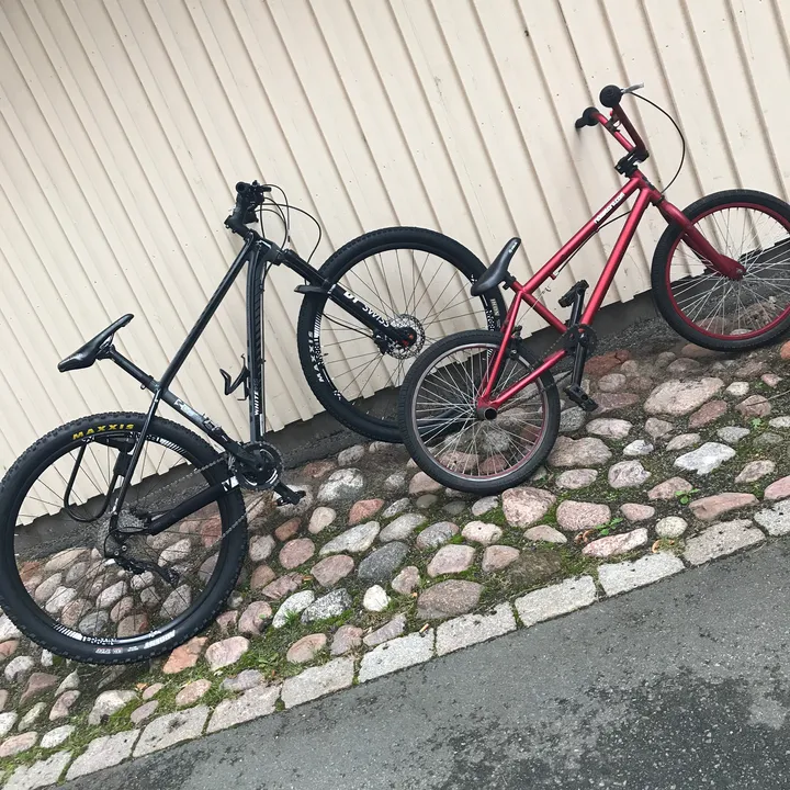@thebikebrothers