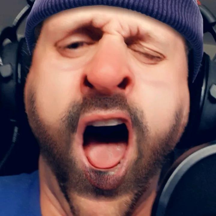 @m4kar0ny