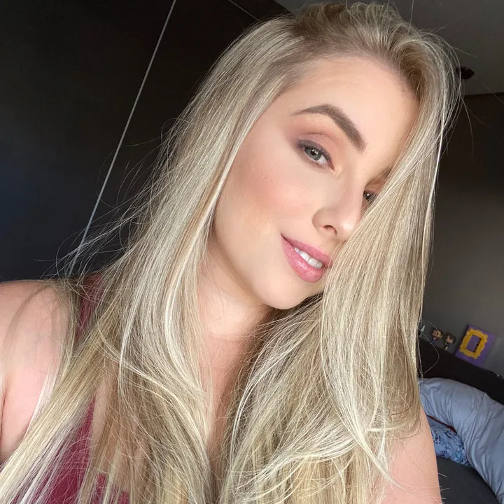 @brunaloenert